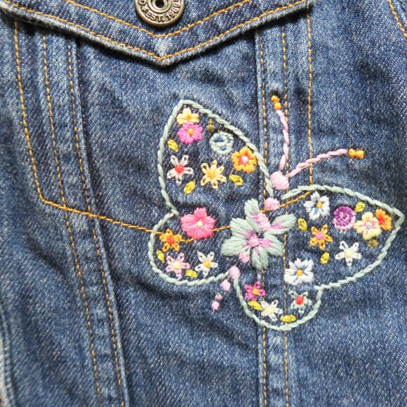 GapKids Girls Denim Jacket/Capri Butterflies & Flowers Outfit Sz 5/6 & 6 NWT - Picture 4 of 16